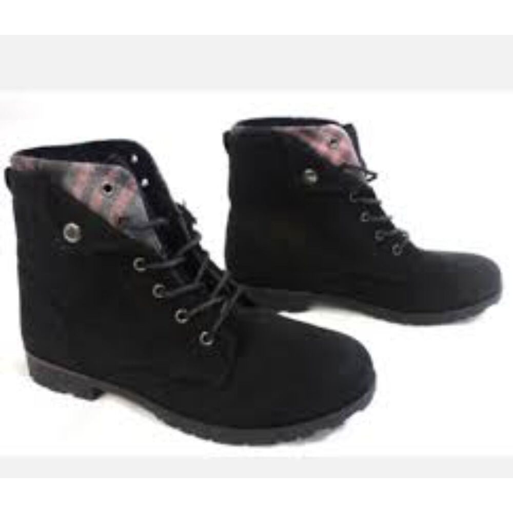 Rock & Candy by Zigi Tavin Black Plaid Foldover Boots - 9.5
